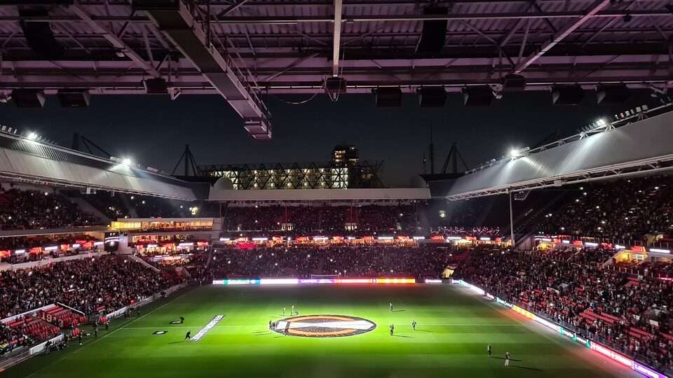 Philips stadion taxi Den Bosch